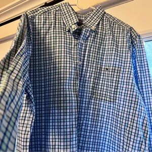 Vineyard Vines Tucker Shirt-NWOT XL